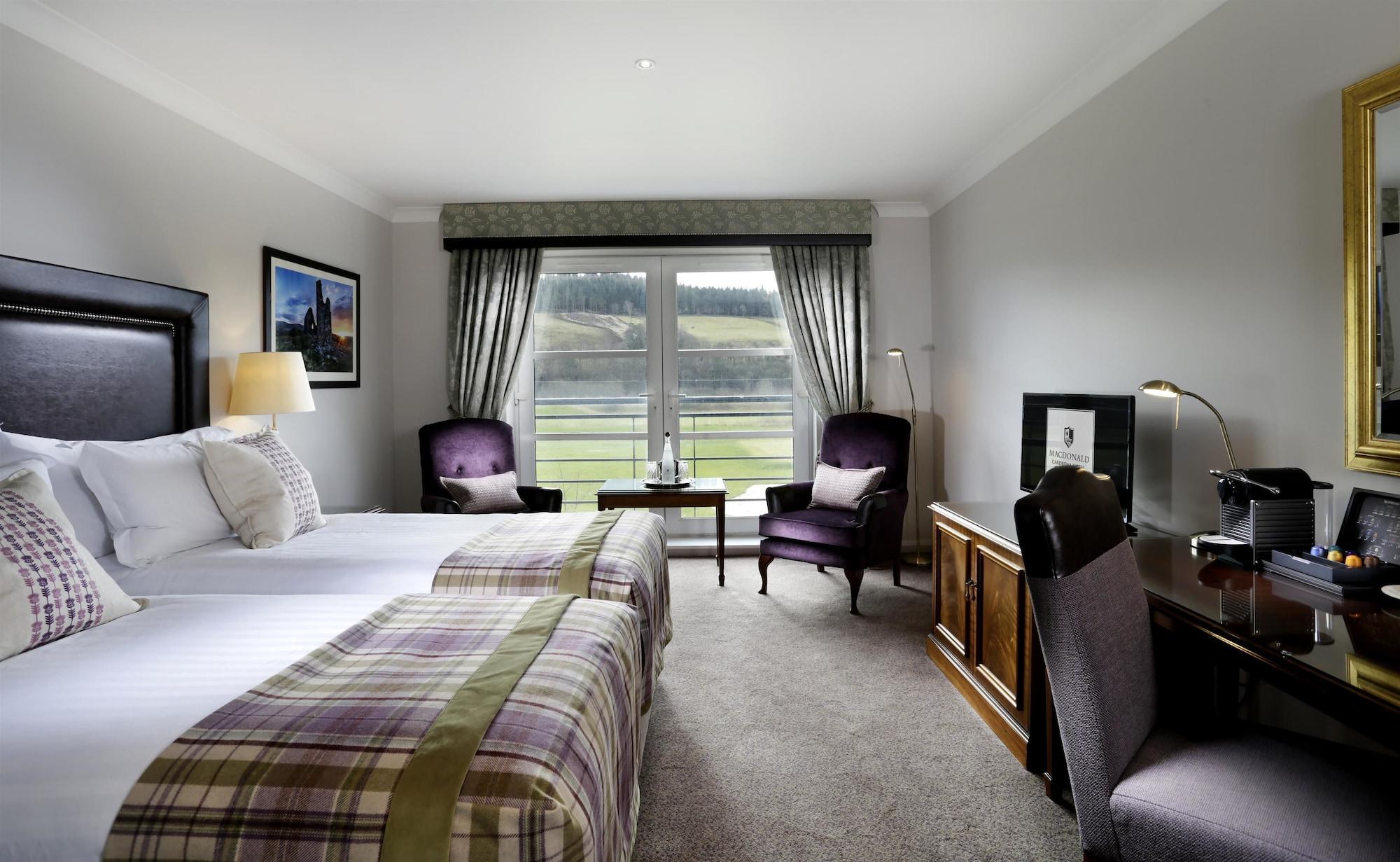 Macdonald Cardrona Hotel, Golf & Spa Peebles Esterno foto