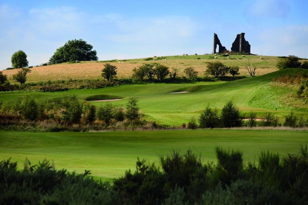 Macdonald Cardrona Hotel, Golf & Spa Peebles Esterno foto