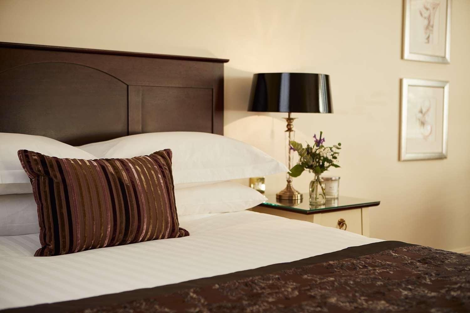 Macdonald Cardrona Hotel, Golf & Spa Peebles Esterno foto