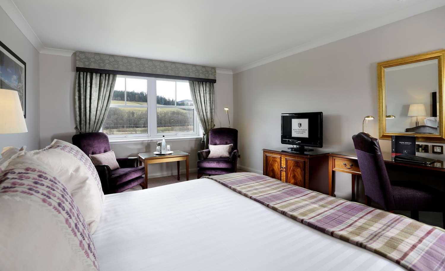 Macdonald Cardrona Hotel, Golf & Spa Peebles Esterno foto